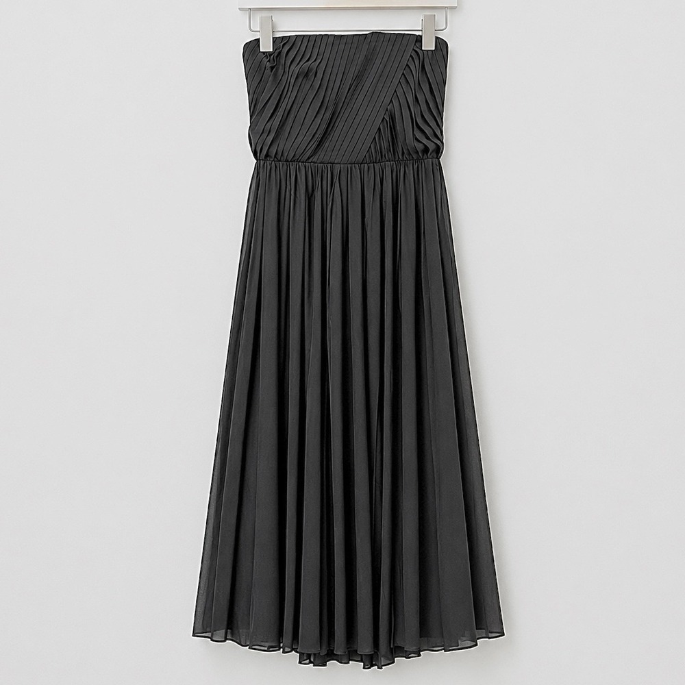 & Other Stories Black Strapless Pleated Midi Dress Size‎ 4